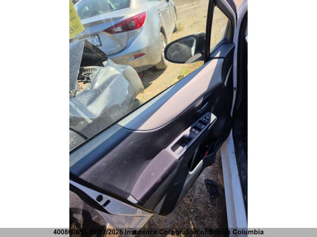 40086065 :رقم المزاد ، JTDKTUD38CD522951 vin ، 2012 Toyota Yaris مزاد بيع