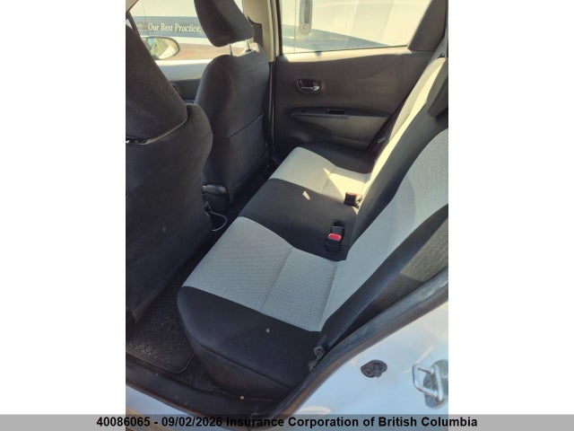 40086065 :رقم المزاد ، JTDKTUD38CD522951 vin ، 2012 Toyota Yaris مزاد بيع