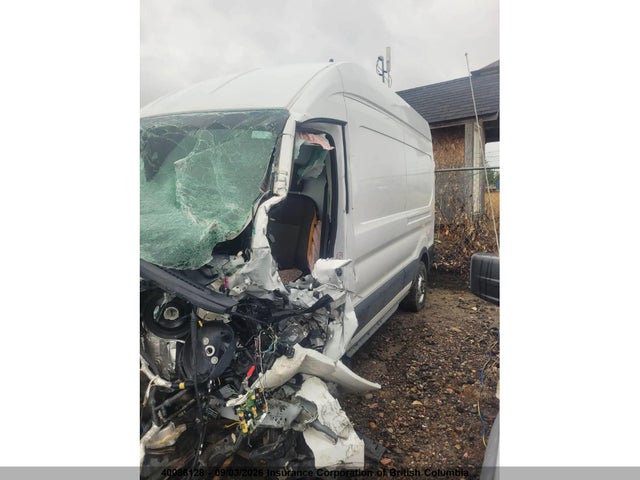 Ford Transit T-250 2024 1FTBR2X84RKA97159 Image 2