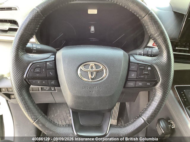 5TDGRKEC7PS172665 Toyota Sienna Le 8-passenger