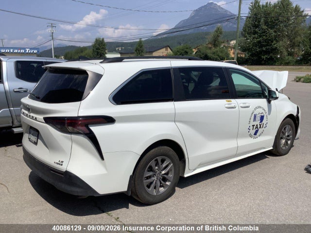 5TDGRKEC7PS172665 Toyota Sienna Le 8-passenger