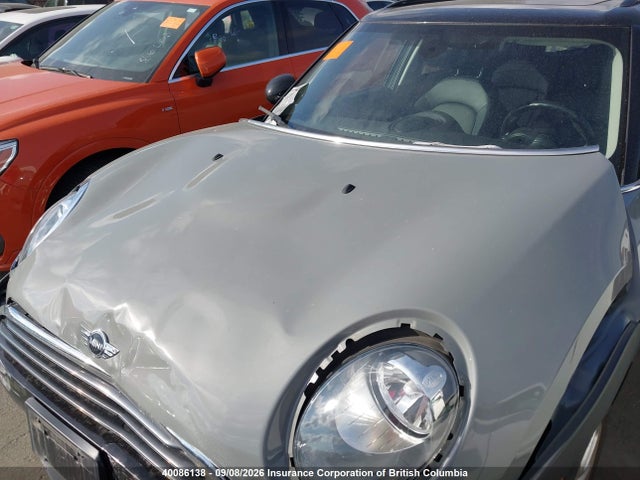 Mini Cooper Clubman All4 2017 WMWLU1C53H2F28162 Image 10