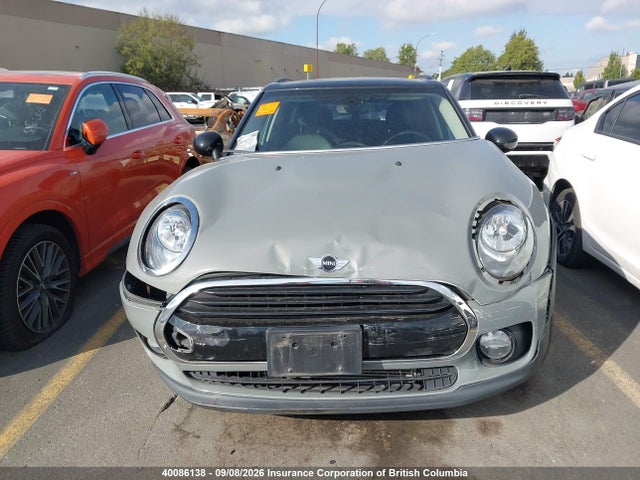 Mini Cooper Clubman All4 2017 WMWLU1C53H2F28162 Image 13