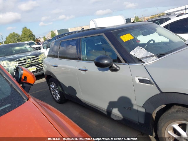 Mini Cooper Clubman All4 2017 WMWLU1C53H2F28162 Image 14