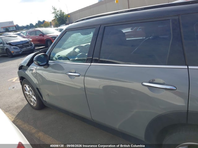 Mini Cooper Clubman All4 2017 WMWLU1C53H2F28162 Image 15