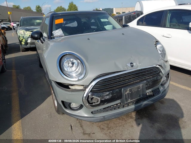 Mini Cooper Clubman All4 2017 WMWLU1C53H2F28162 Image 6