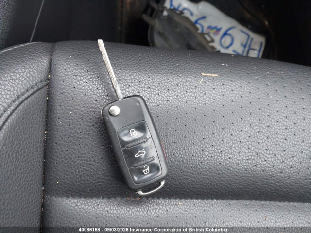 Продажа на аукционе авто 2015 Volkswagen Tiguan S/se/sel/r-line, vin: WVGJV7AX0FW034807, номер лота: 40086158