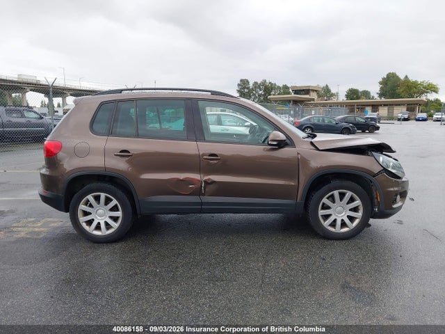 Продажа на аукционе авто 2015 Volkswagen Tiguan S/se/sel/r-line, vin: WVGJV7AX0FW034807, номер лота: 40086158