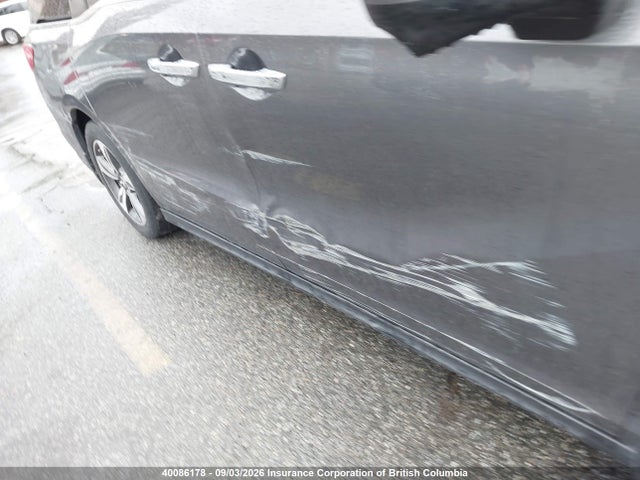 Honda ODYSSEY EX 2018 5FNRL6H45JB504961 Image 6