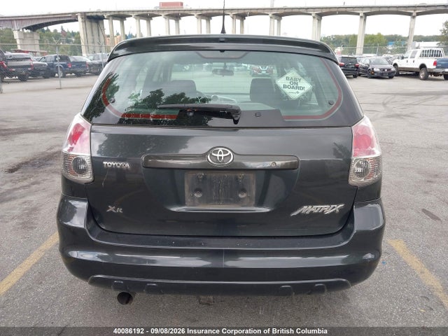 40086192 :رقم المزاد ، 2T1KR32E26C613986 vin ، 2006 Toyota Matrix Xr/xrs مزاد بيع