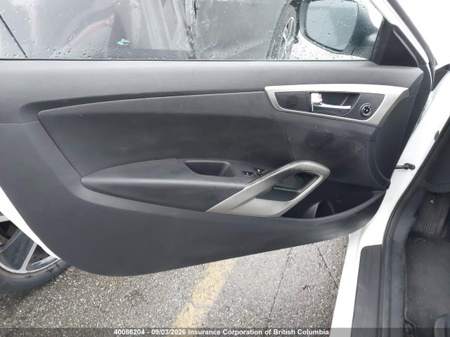 Продаж на аукціоні авто 2013 Hyundai Veloster, vin: KMHTC6AD1DU122188, номер лоту: 40086204