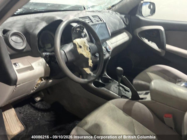 40086216 :رقم المزاد ، JTMBD33V686056068 vin ، 2008 Toyota Rav4 مزاد بيع