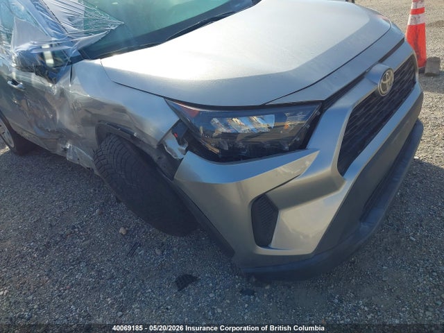 40069185 :رقم المزاد ، 2T3Z1RFV3MC131891 vin ، 2021 Toyota Rav4 Le مزاد بيع
