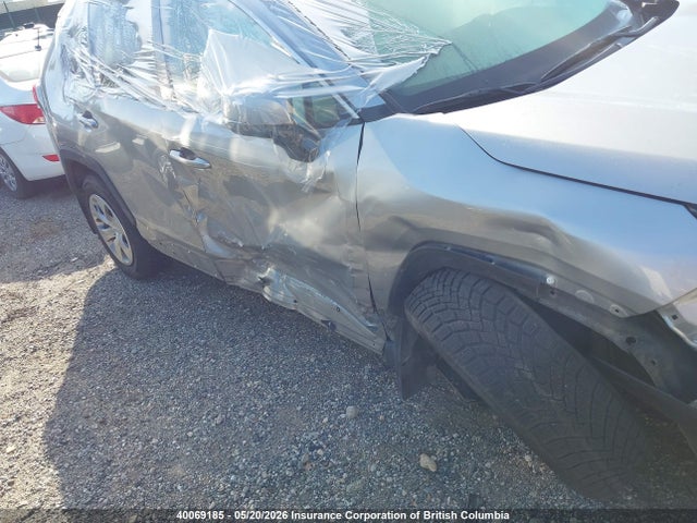 40069185 :رقم المزاد ، 2T3Z1RFV3MC131891 vin ، 2021 Toyota Rav4 Le مزاد بيع