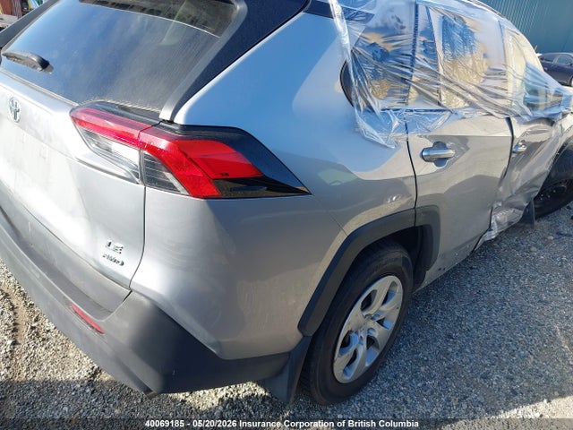 40069185 :رقم المزاد ، 2T3Z1RFV3MC131891 vin ، 2021 Toyota Rav4 Le مزاد بيع