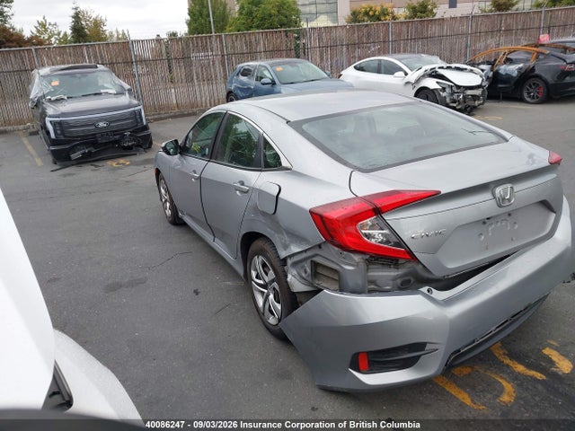 Honda Civic 2017 2HGFC2F51HH004552 Image 3