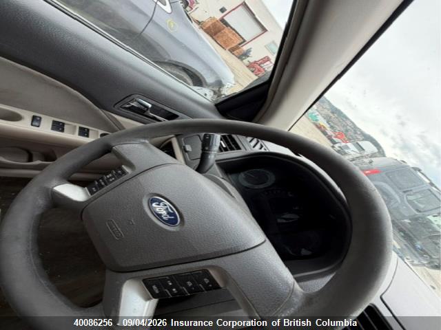 40086256 :رقم المزاد ، 3FAHP0HA8AR229349 vin ، 2010 Ford Fusion Se مزاد بيع