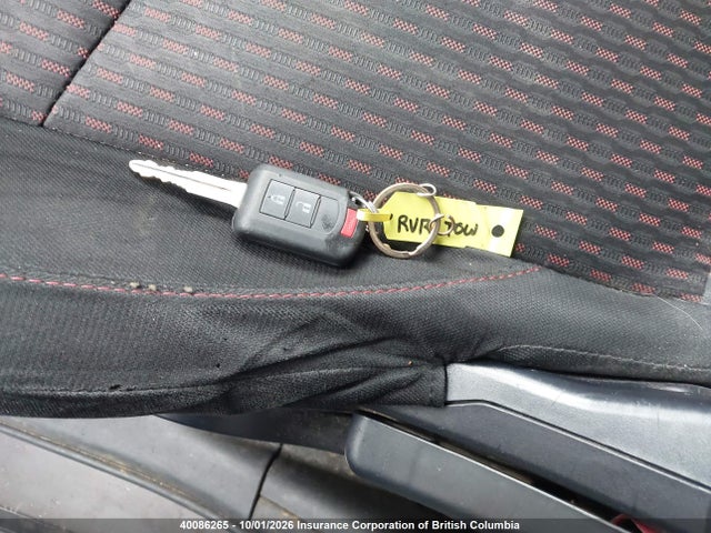 JA4AH3AU6HZ604833 Mitsubishi RVR