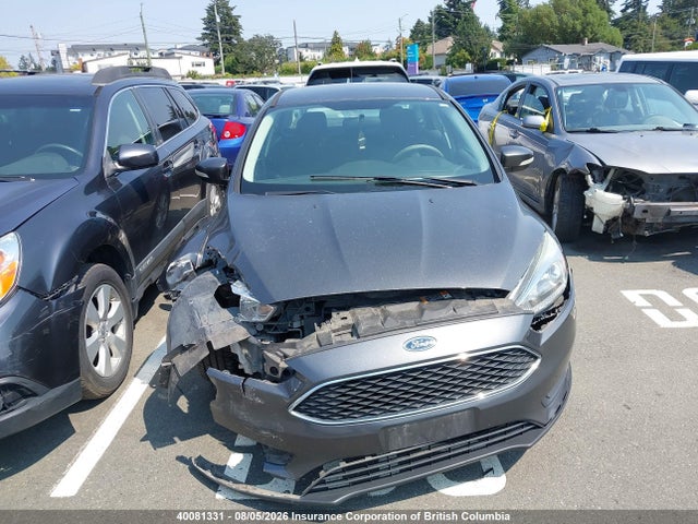 40081331 :رقم المزاد ، 1FADP3F21FL377585 vin ، 2015 Ford Focus Se مزاد بيع