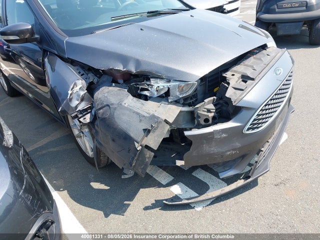 40081331 :رقم المزاد ، 1FADP3F21FL377585 vin ، 2015 Ford Focus Se مزاد بيع