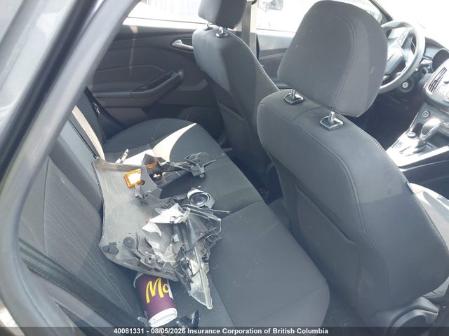 40081331 :رقم المزاد ، 1FADP3F21FL377585 vin ، 2015 Ford Focus Se مزاد بيع
