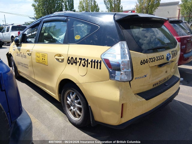 Toyota PRIUS V 2015 JTDZN3EU6FJ025252 Image 3