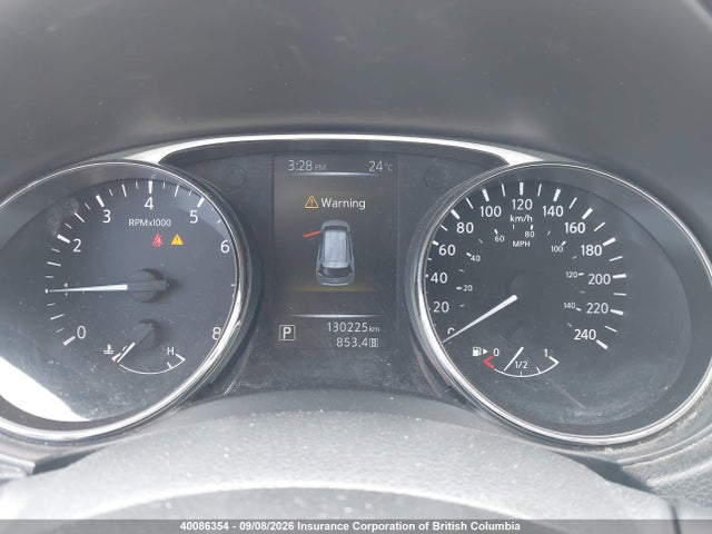 2015 Nissan Rogue მანქანა იყიდება აუქციონზე, vin: 5N1AT2MV6FC802763, აუქციონის ნომერი: 40086354