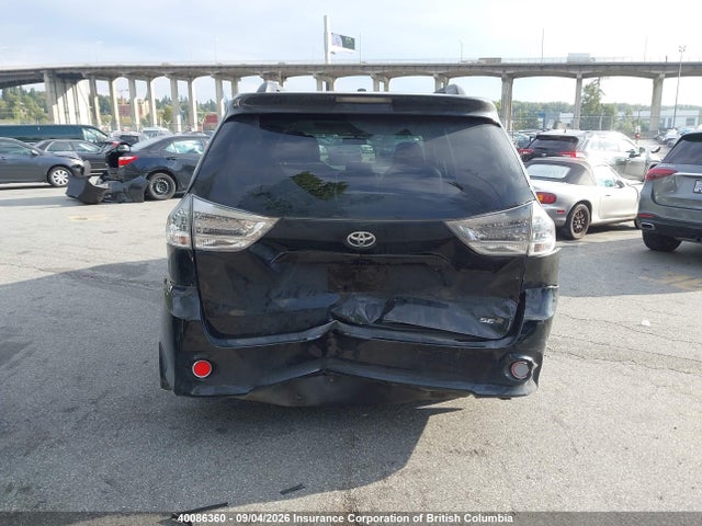40086360 :رقم المزاد ، 5TDXK3DC9CS211813 vin ، 2012 Toyota Sienna Se 8 Passenger مزاد بيع