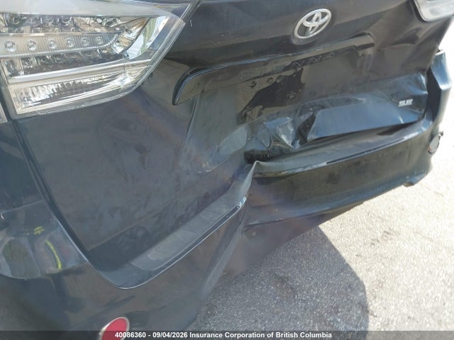 40086360 :رقم المزاد ، 5TDXK3DC9CS211813 vin ، 2012 Toyota Sienna Se 8 Passenger مزاد بيع