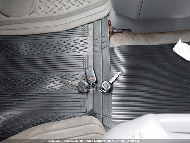 40086366 :رقم المزاد ، 4T3ZF19C72U415193 vin ، 2002 Toyota Sienna Ce مزاد بيع