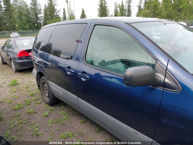 40086366 :رقم المزاد ، 4T3ZF19C72U415193 vin ، 2002 Toyota Sienna Ce مزاد بيع