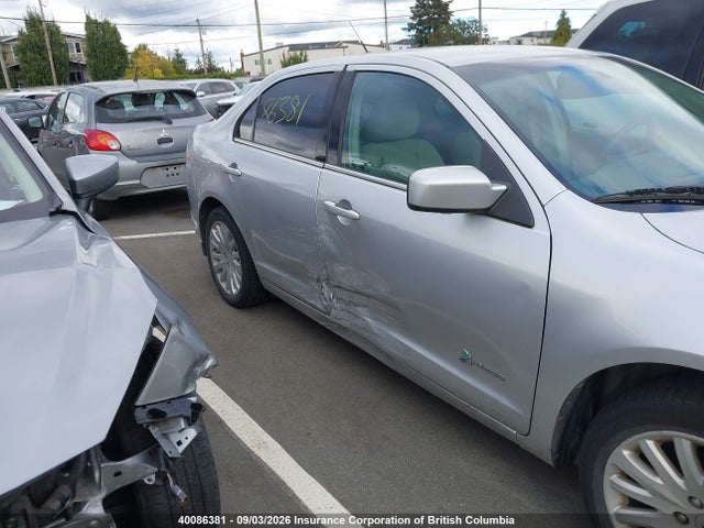 2012 Ford Fusion Hybrid მანქანა იყიდება აუქციონზე, vin: 3FADP0L34CR227463, აუქციონის ნომერი: 40086381