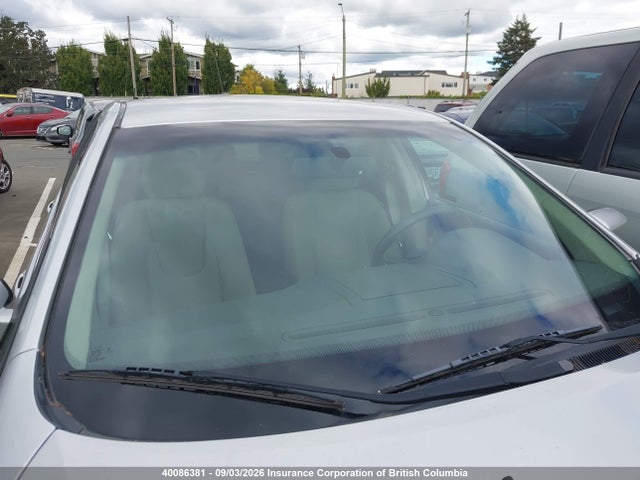 2012 Ford Fusion Hybrid მანქანა იყიდება აუქციონზე, vin: 3FADP0L34CR227463, აუქციონის ნომერი: 40086381