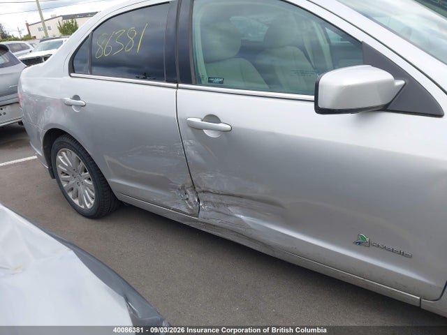 2012 Ford Fusion Hybrid მანქანა იყიდება აუქციონზე, vin: 3FADP0L34CR227463, აუქციონის ნომერი: 40086381