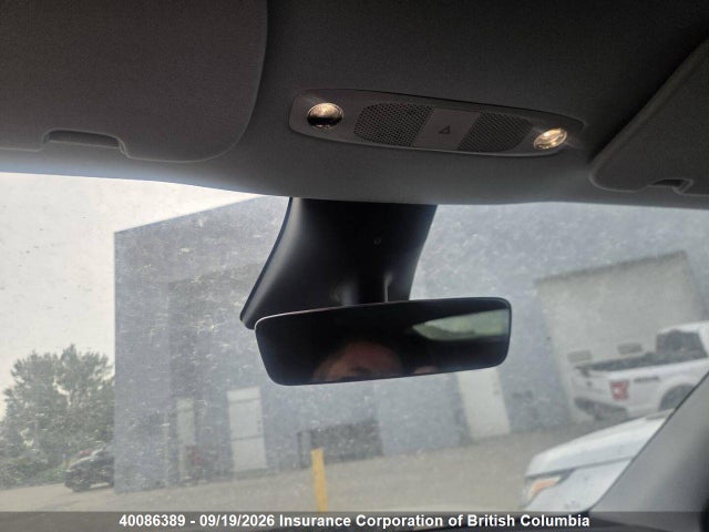 Tesla Model Y 2023 7SAYGDEE0PF771941 Image 20