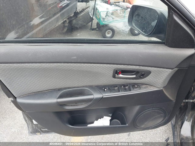 Aukcja sprzedaży 2004 Mazda Mazda3 Gs, vin: JM1BK12F341107568, numer aukcji: 40086401