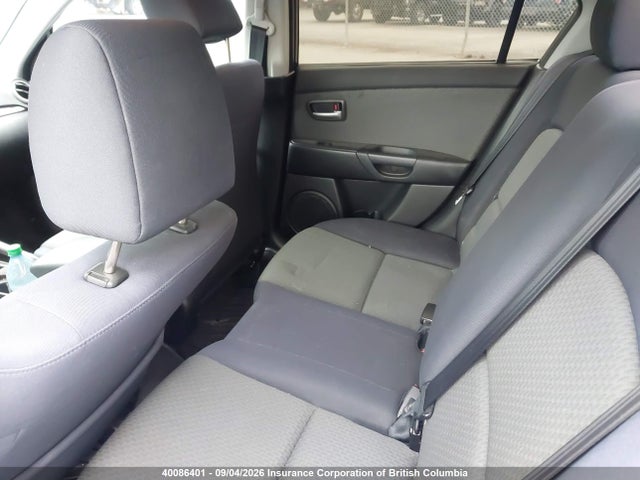 Aukcja sprzedaży 2004 Mazda Mazda3 Gs, vin: JM1BK12F341107568, numer aukcji: 40086401