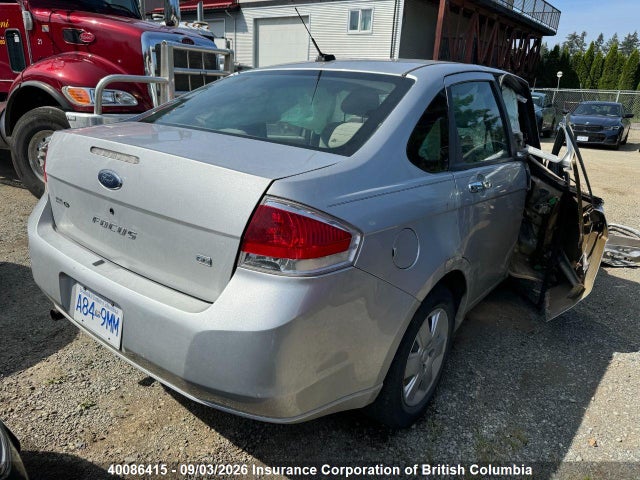 40086415 :رقم المزاد ، 1FAHP35NX9W238832 vin ، 2009 Ford Focus مزاد بيع