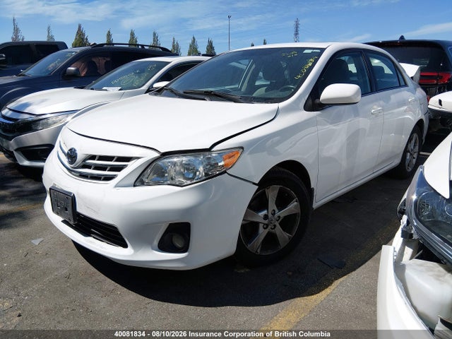 40081834 :رقم المزاد ، 2T1BU4EE8DC991811 vin ، 2013 Toyota Corolla S/le مزاد بيع