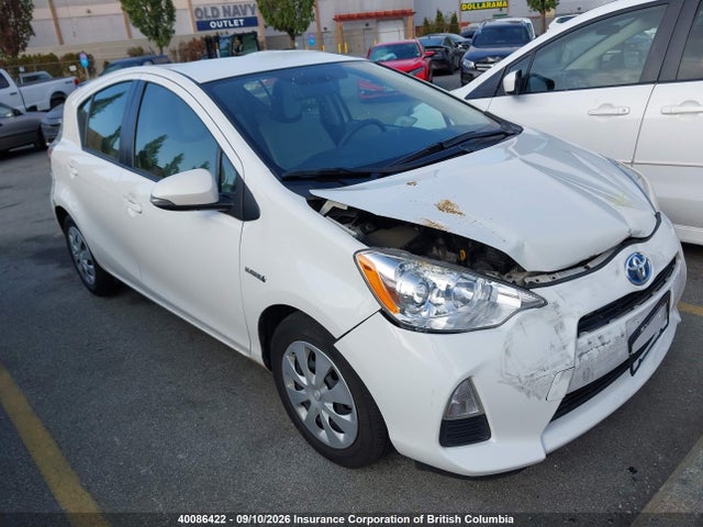 40086422 :رقم المزاد ، JTDKDTB38D1538824 vin ، 2013 Toyota Prius مزاد بيع