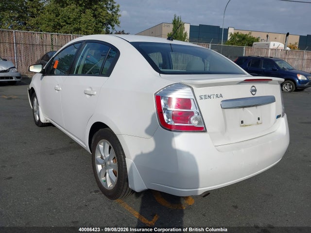 2011 Nissan Sentra 2.0 მანქანა იყიდება აუქციონზე, vin: 3N1AB6AP3BL671376, აუქციონის ნომერი: 40086423