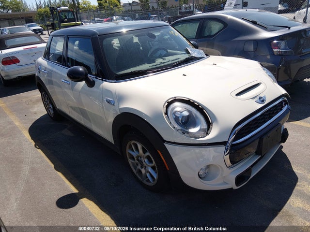 Auction sale of the 2016 Mini Cooper S, vin: WMWXU3C56G2D31076, lot number: 40080732