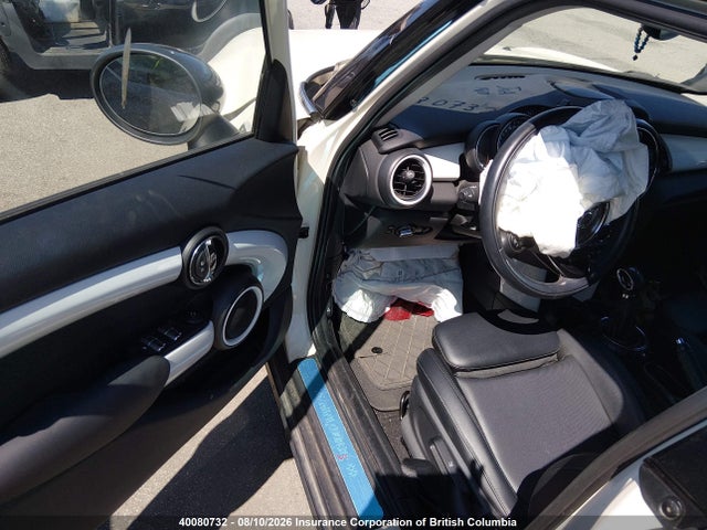 40080732 :رقم المزاد ، WMWXU3C56G2D31076 vin ، 2016 Mini Cooper S مزاد بيع