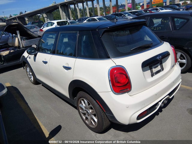 40080732 :رقم المزاد ، WMWXU3C56G2D31076 vin ، 2016 Mini Cooper S مزاد بيع