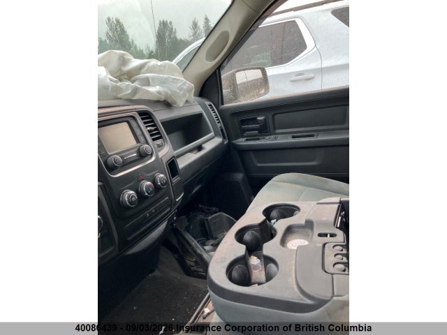 40086439 :رقم المزاد ، 3C6RR7KT1HG742483 vin ، 2017 Ram 1500 St مزاد بيع