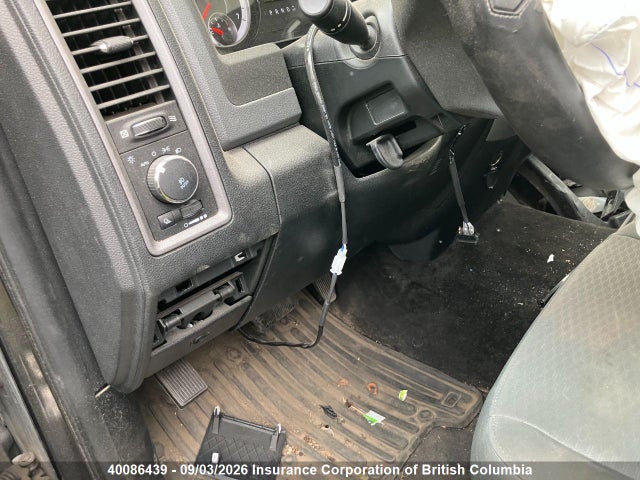40086439 :رقم المزاد ، 3C6RR7KT1HG742483 vin ، 2017 Ram 1500 St مزاد بيع