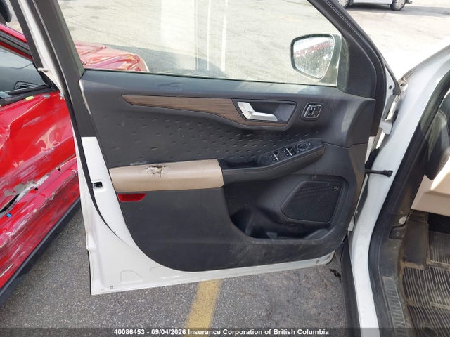 Продаж на аукціоні авто 2020 Ford Escape Titanium, vin: 1FMCU0DZ8LUB76023, номер лоту: 40086453