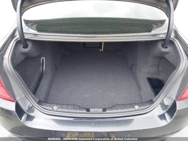 Aukcja sprzedaży 2011 Bmw 528i, vin: WBAFR1C55BC673071, numer aukcji: 40086464