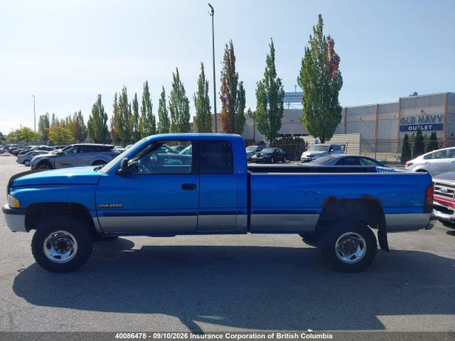 1999 Dodge Ram 2500 მანქანა იყიდება აუქციონზე, vin: 1B7KF2365XJ593510, აუქციონის ნომერი: 40086478