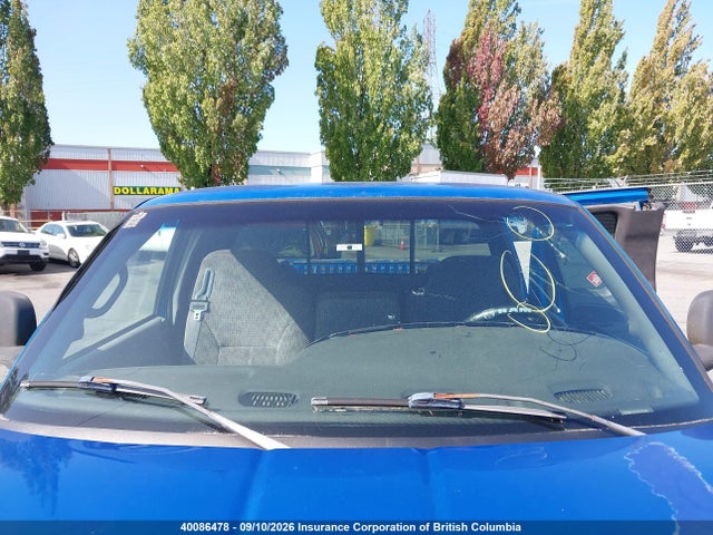 1999 Dodge Ram 2500 მანქანა იყიდება აუქციონზე, vin: 1B7KF2365XJ593510, აუქციონის ნომერი: 40086478